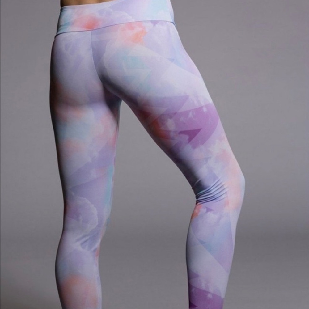 NWOT Colourful Onzie leggings - Picture 3 of 9